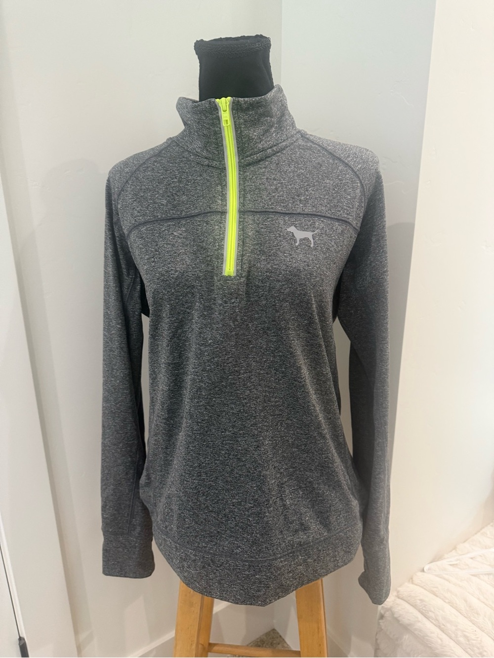 Victoria's Secret PINK Charcoal Gray Graphic Athletic Top with Black Trim